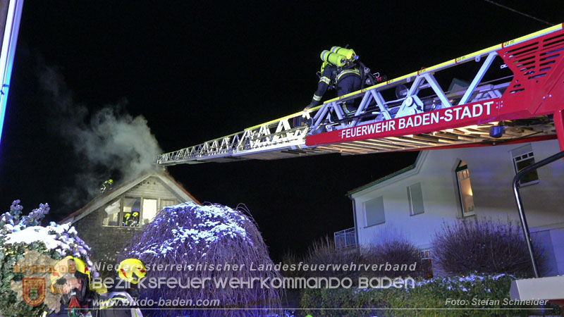 20251227_N�chtlicher Brand in Baden mit Herausforderungen f�r die Einsatzkr�fte Foto: Stefan Schneider FF Baden-Stadt