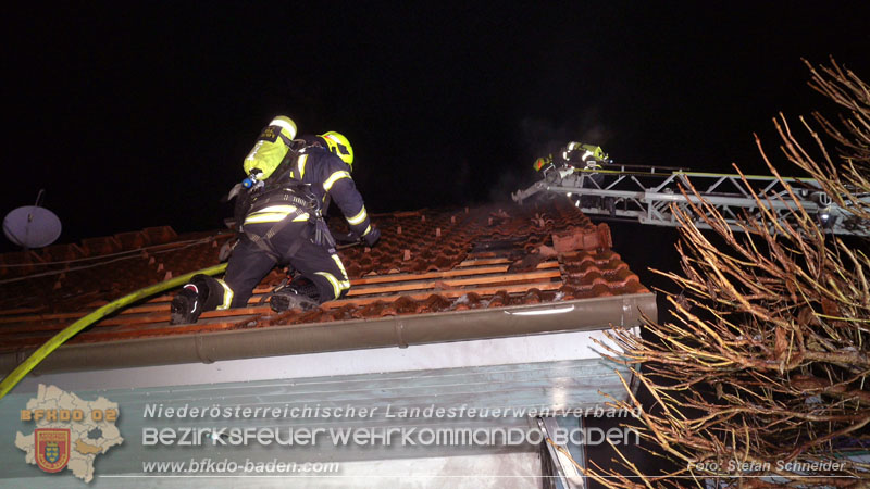 20251227_N�chtlicher Brand in Baden mit Herausforderungen f�r die Einsatzkr�fte Foto: Stefan Schneider FF Baden-Stadt