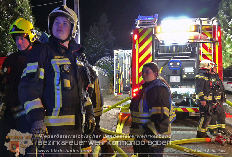 20251227_N�chtlicher Brand in Baden mit Herausforderungen f�r die Einsatzkr�fte Foto: Stefan Schneider FF Baden-Stadt
