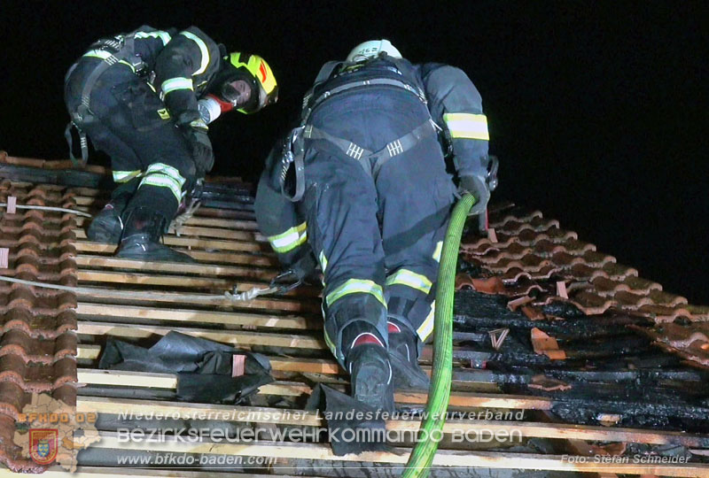 20251227_N�chtlicher Brand in Baden mit Herausforderungen f�r die Einsatzkr�fte Foto: Stefan Schneider FF Baden-Stadt