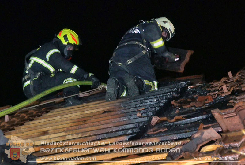 20251227_N�chtlicher Brand in Baden mit Herausforderungen f�r die Einsatzkr�fte Foto: Stefan Schneider FF Baden-Stadt