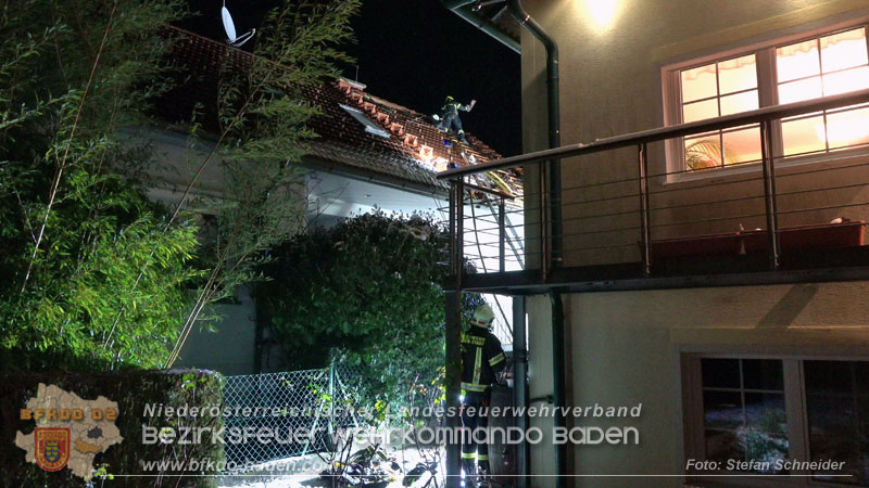 20251227_N�chtlicher Brand in Baden mit Herausforderungen f�r die Einsatzkr�fte Foto: Stefan Schneider FF Baden-Stadt