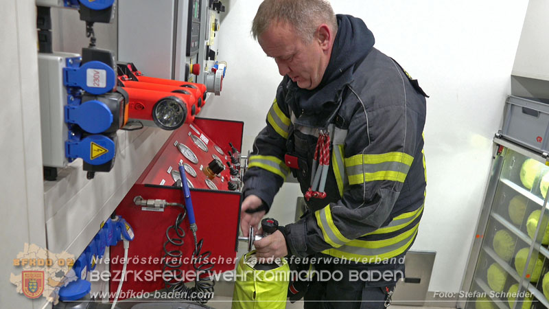 20251227_N�chtlicher Brand in Baden mit Herausforderungen f�r die Einsatzkr�fte Foto: Stefan Schneider FF Baden-Stadt