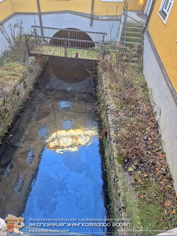 20251229 Schadstoffeinsatz nach Austritt von Hydraulik�l in Oberwaltersdorf Foto: BFK Schadstoff Beratungsdienst