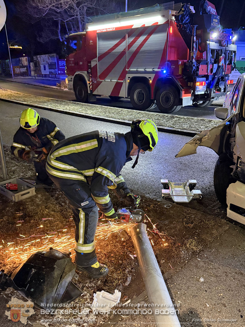 20260101_Verkehrsunfall in Baden  Foto: Stefan Schneider BFKDO BADEN