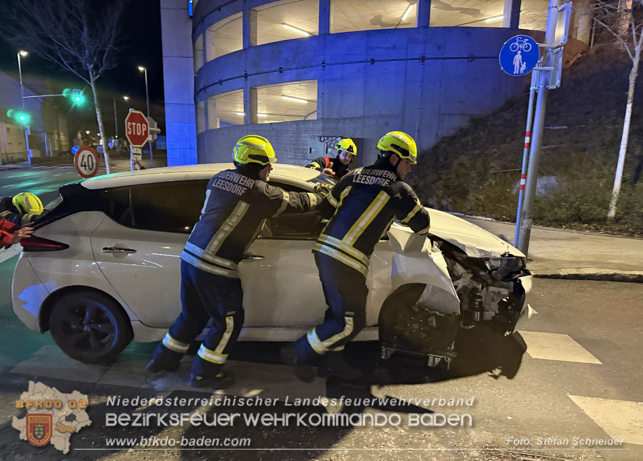 20260101_Verkehrsunfall in Baden  Foto: Stefan Schneider BFKDO BADEN