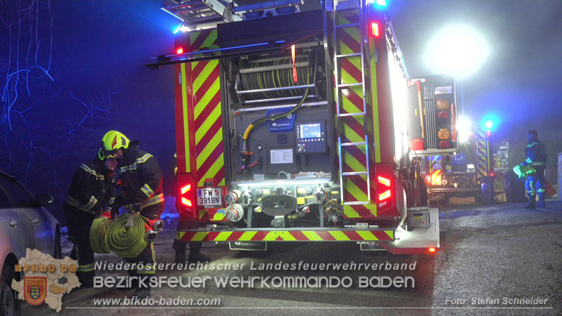 20260128_Feuerwehr rettet Frau aus Brandwohnung in Baden  Foto: Stefan Schneider