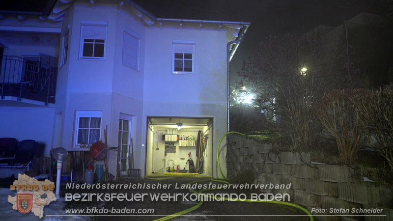 20260128_Feuerwehr rettet Frau aus Brandwohnung in Baden Foto: Stefan Schneider