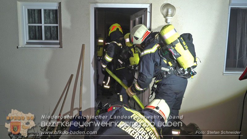 20260128_Feuerwehr rettet Frau aus Brandwohnung in Baden Foto: Stefan Schneider
