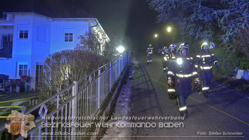 20260128_Feuerwehr rettet Frau aus Brandwohnung in Baden Foto: Stefan Schneider