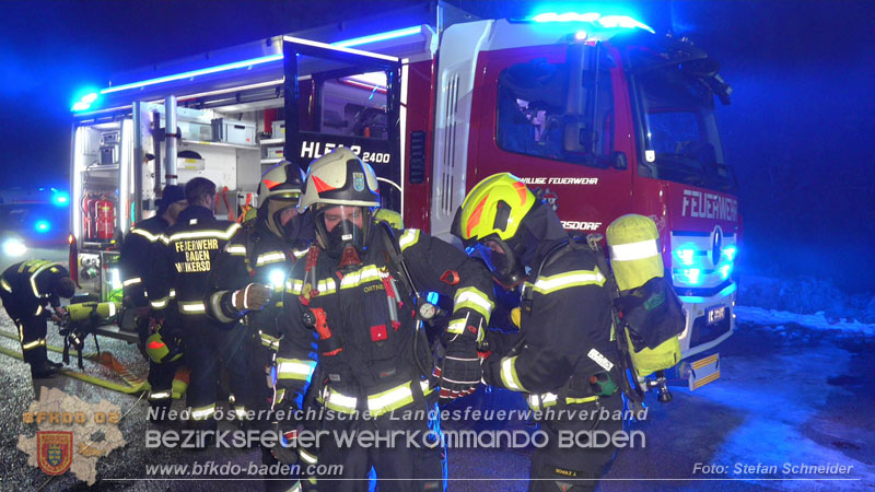 20260128_Feuerwehr rettet Frau aus Brandwohnung in Baden Foto: Stefan Schneider