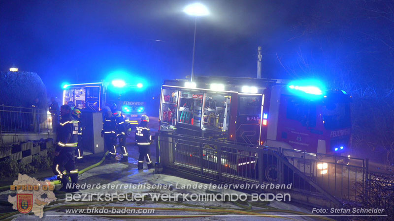 20260128_Feuerwehr rettet Frau aus Brandwohnung in Baden Foto: Stefan Schneider