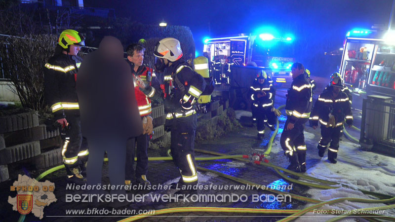 20260128_Feuerwehr rettet Frau aus Brandwohnung in Baden Foto: Stefan Schneider