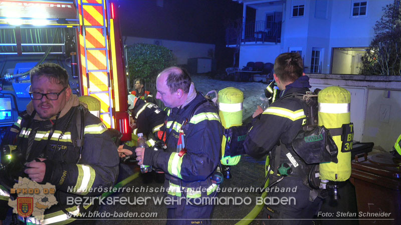20260128_Feuerwehr rettet Frau aus Brandwohnung in Baden Foto: Stefan Schneider