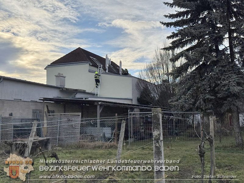 20260207_Brand im Dachbereich gerade noch rechtzeitig entdeckt in Pfaffst�tten Foto: Stefan Schneider