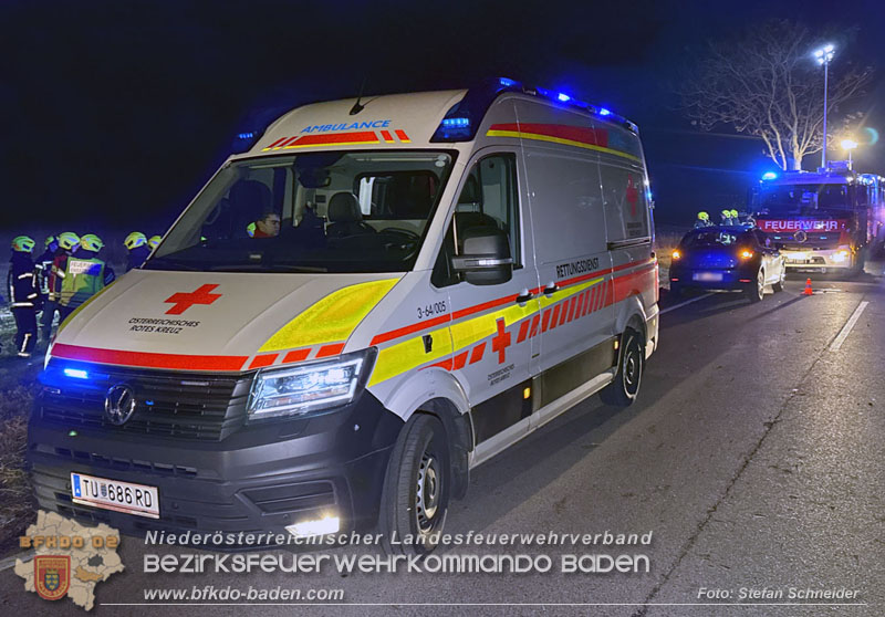 20260209_Verkehrsunfall auf der L4043 mit 5 Verletzte bei Mitterndorf a.d. Fischa Foto: Stefan Schneider BFKDO BADEN