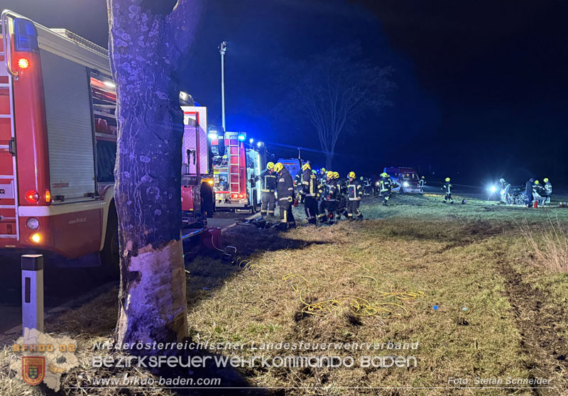 20260209_Verkehrsunfall auf der L4043 mit 5 Verletzte bei Mitterndorf a.d. Fischa Foto: Stefan Schneider BFKDO BADEN