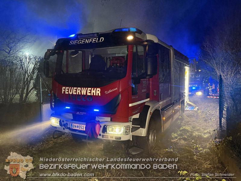 20260225_Wohnhausbrand in Siegenfeld - Familie kann sich ins Freie retten  Foto: Stefan Schneider FF Baden-Stadt