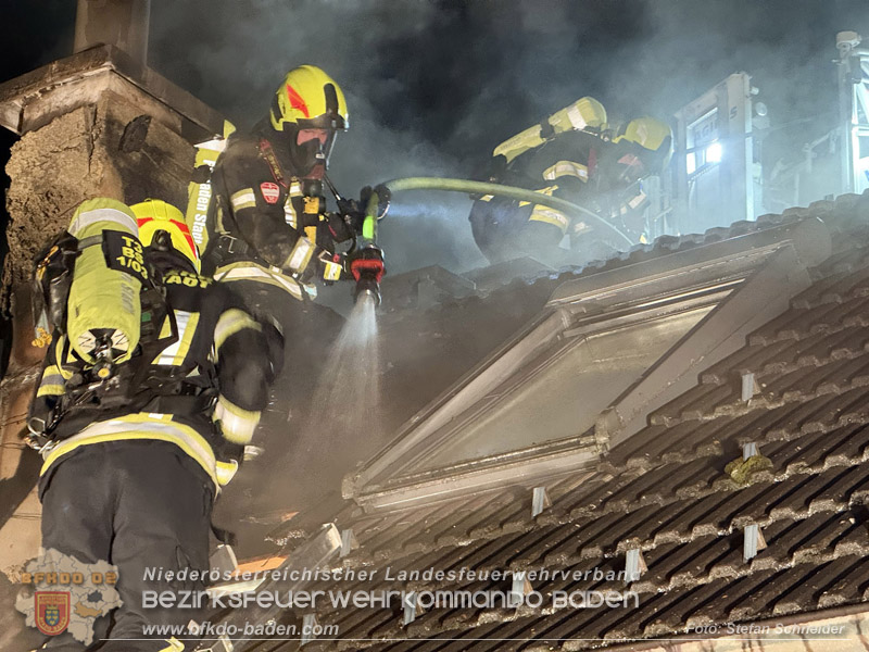 20260225_Wohnhausbrand in Siegenfeld - Familie kann sich ins Freie retten  Foto: Stefan Schneider FF Baden-Stadt