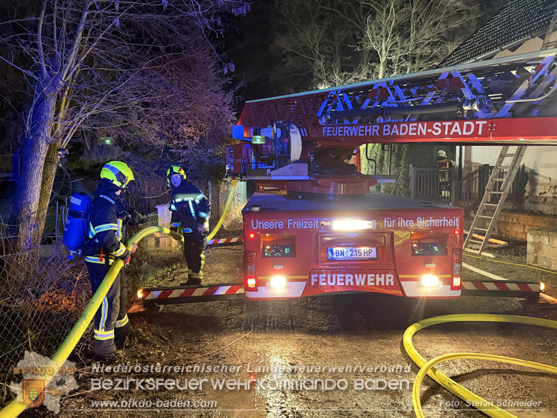 20260225_Wohnhausbrand in Siegenfeld - Familie kann sich ins Freie retten  Foto: Stefan Schneider FF Baden-Stadt