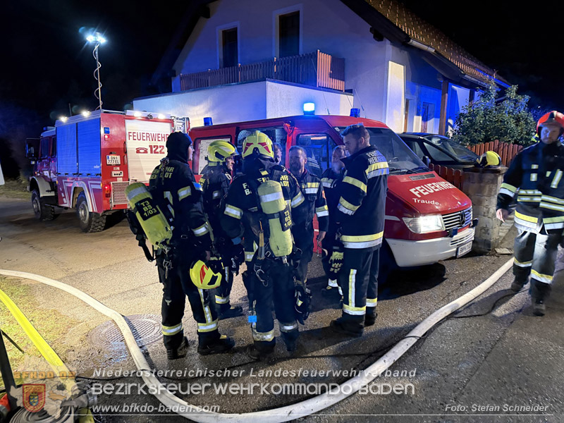 20260225_Wohnhausbrand in Siegenfeld - Familie kann sich ins Freie retten Foto: Stefan Schneider FF Baden-Stadt
