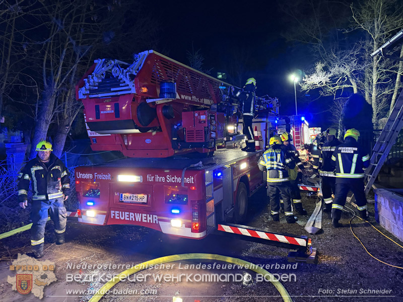 20260225_Wohnhausbrand in Siegenfeld - Familie kann sich ins Freie retten Foto: Stefan Schneider FF Baden-Stadt