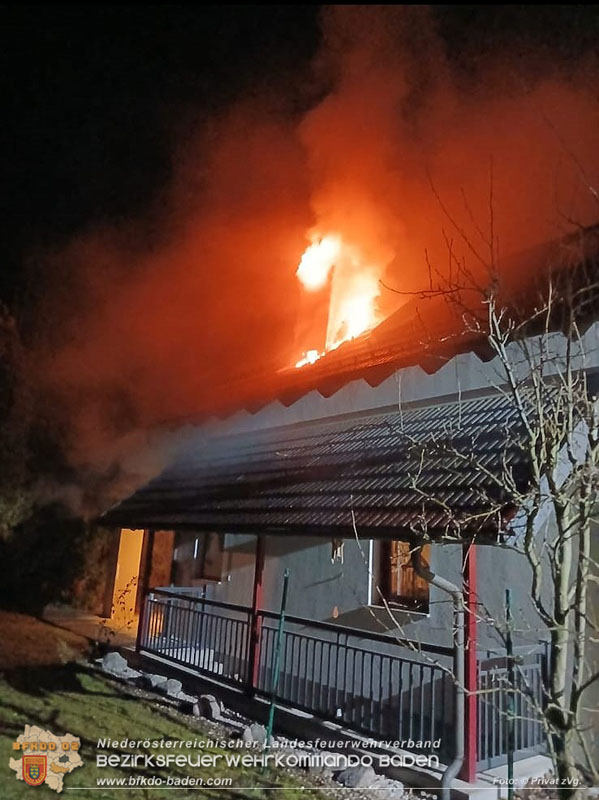 20260225_Wohnhausbrand in Siegenfeld - Familie kann sich ins Freie retten Foto: zVg 20260225_Wohnhausbrand in Siegenfeld - Familie kann sich ins Freie retten Foto: zVg