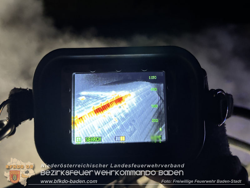 20260225_Wohnhausbrand in Siegenfeld - Familie kann sich ins Freie retten Foto: Victor van de Castell FF Baden-Stadt 20260225_Wohnhausbrand in Siegenfeld - Familie kann sich ins Freie retten Foto: Victor van de Castell FF Baden-Stadt