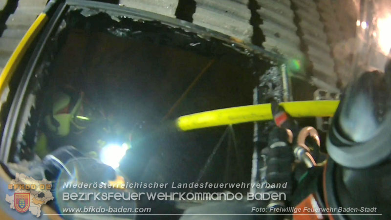 20260225_Wohnhausbrand in Siegenfeld - Familie kann sich ins Freie retten Foto: Victor van de Castell FF Baden-Stadt 20260225_Wohnhausbrand in Siegenfeld - Familie kann sich ins Freie retten Foto: Victor van de Castell FF Baden-Stadt