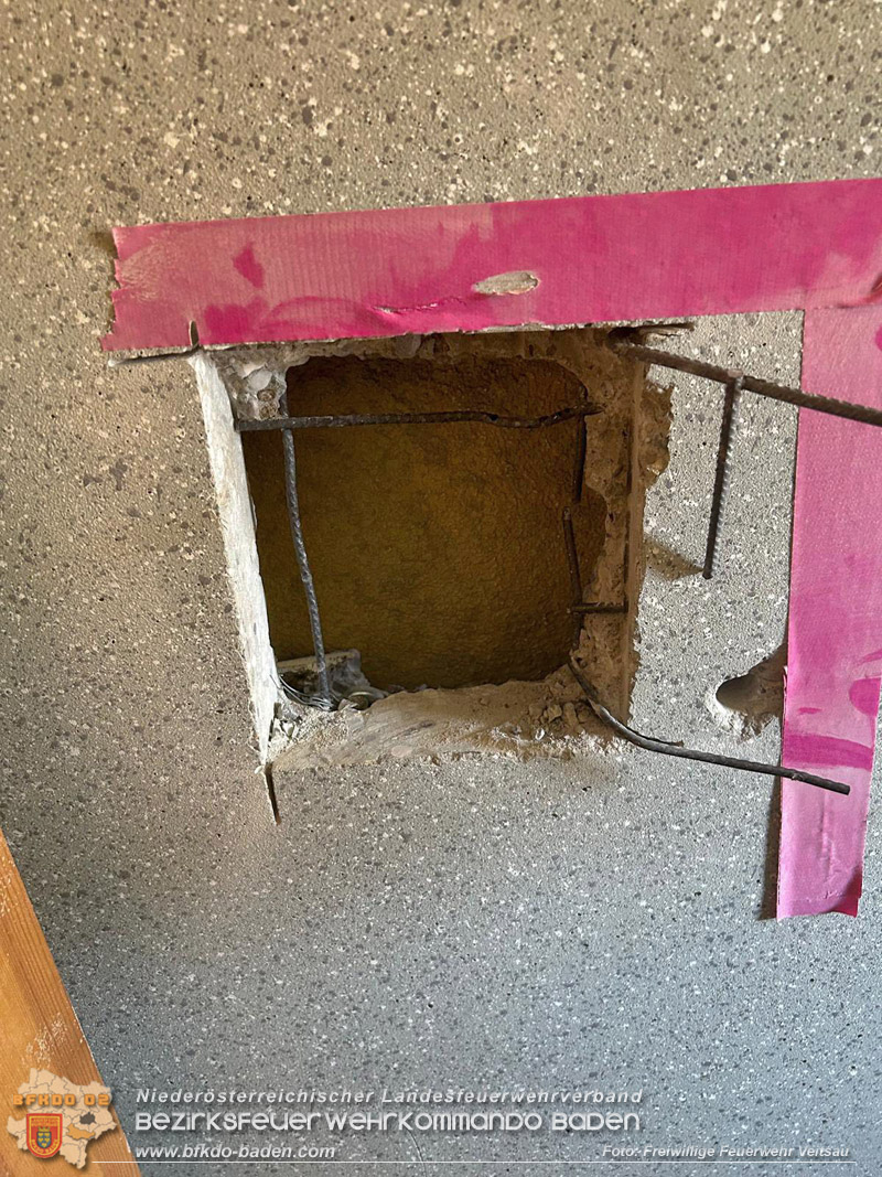 20260226_Für Kater „Peterl" gabs kein Vor und auch kein Zurück in Veitsau NÖ Bezirk Baden Foto: FF Veitsau 20260226_Für Kater „Peterl" gabs kein Vor und auch kein Zurück in Veitsau NÖ Bezirk Baden Foto: FF Veitsau