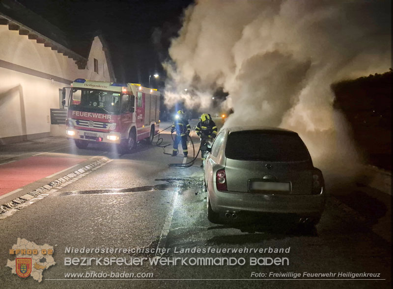 20260314_Nächtlicher Fahrzeugbrand in Sattelbach Foto: Wolfgang Marx FF Heiligenkreuz 20260314_Nächtlicher Fahrzeugbrand in Sattelbach Foto: Wolfgang Marx FF Heiligenkreuz