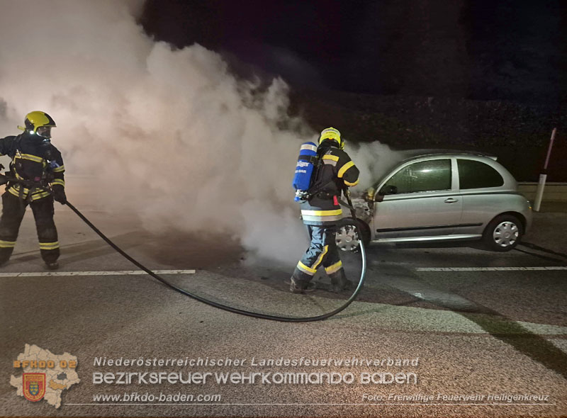 20260314_Nächtlicher Fahrzeugbrand in Sattelbach Foto: Wolfgang Marx FF Heiligenkreuz 20260314_Nächtlicher Fahrzeugbrand in Sattelbach Foto: Wolfgang Marx FF Heiligenkreuz