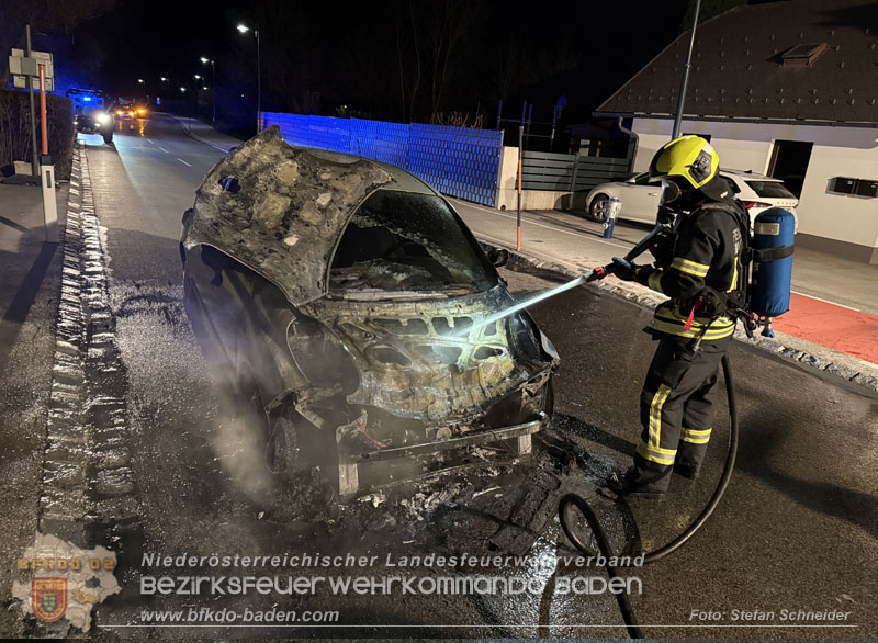 20260314_N�chtlicher Fahrzeugbrand in Sattelbach  Foto: Stefan Schneider BFKDO BADEN