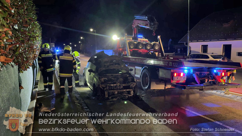 20260314_Nächtlicher Fahrzeugbrand in Sattelbach Foto: Stefan Schneider BFKDO BADEN 20260314_Nächtlicher Fahrzeugbrand in Sattelbach Foto: Stefan Schneider BFKDO BADEN