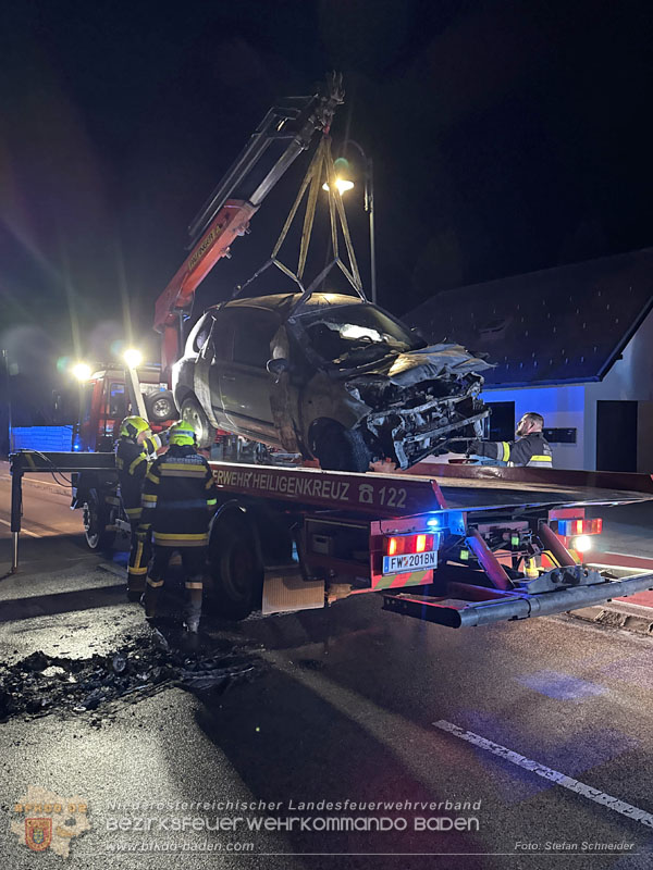 20260314_N�chtlicher Fahrzeugbrand in Sattelbach  Foto: Stefan Schneider BFKDO BADEN