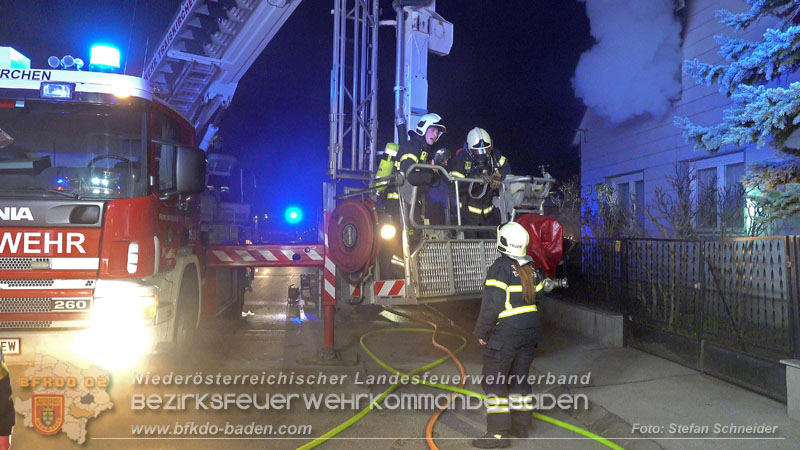 20260314_Wohnhausbrand in Traiskirchen Foto: Stefan Schneider BFKDO BADEN 20260314_Wohnhausbrand in Traiskirchen Foto: Stefan Schneider BFKDO BADEN