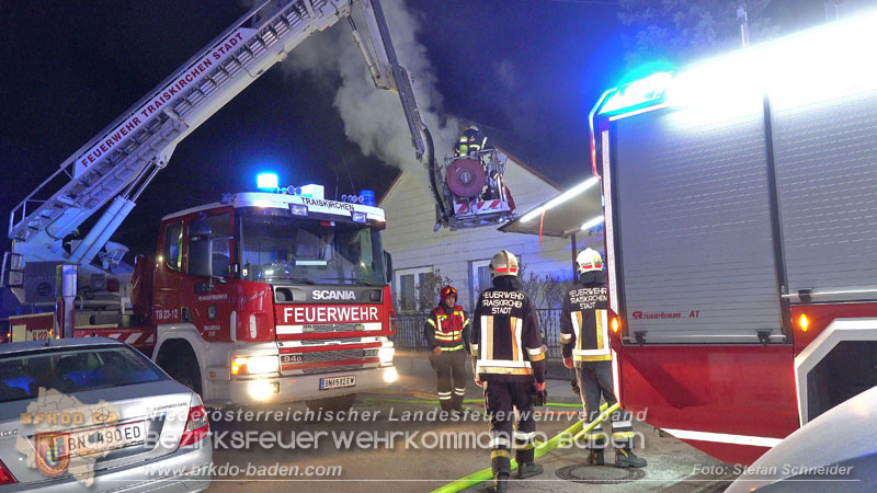 20260314_Wohnhausbrand in Traiskirchen Foto: Stefan Schneider BFKDO BADEN 20260314_Wohnhausbrand in Traiskirchen Foto: Stefan Schneider BFKDO BADEN