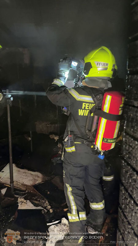 20260314_Wohnhausbrand in Traiskirchen Foto: Stefan Schneider BFKDO BADEN 20260314_Wohnhausbrand in Traiskirchen Foto: Stefan Schneider BFKDO BADEN