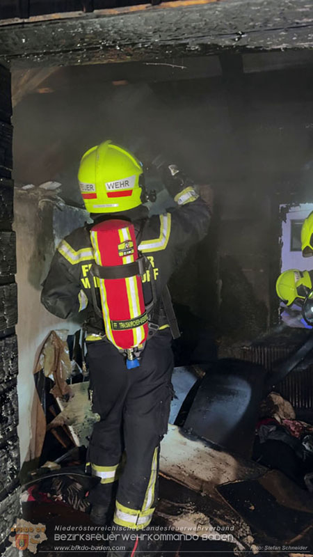 20260314_Wohnhausbrand in Traiskirchen Foto: Stefan Schneider BFKDO BADEN 20260314_Wohnhausbrand in Traiskirchen Foto: Stefan Schneider BFKDO BADEN