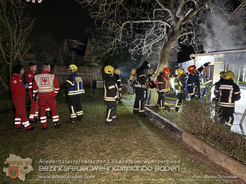 20260321_Gartenhaus geht in Flammen auf in Tribuswinkel  Foto: Stefan Schneider BFKDO BADEN