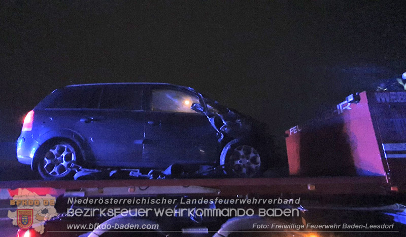 20260329_Schwerer Verkehrsunfall auf der A2 bei der Auffahrt Baden RFB Süd Foto: FF Baden-Leesdorf 20260329_Schwerer Verkehrsunfall auf der A2 bei der Auffahrt Baden RFB Süd Foto: FF Baden-Leesdorf