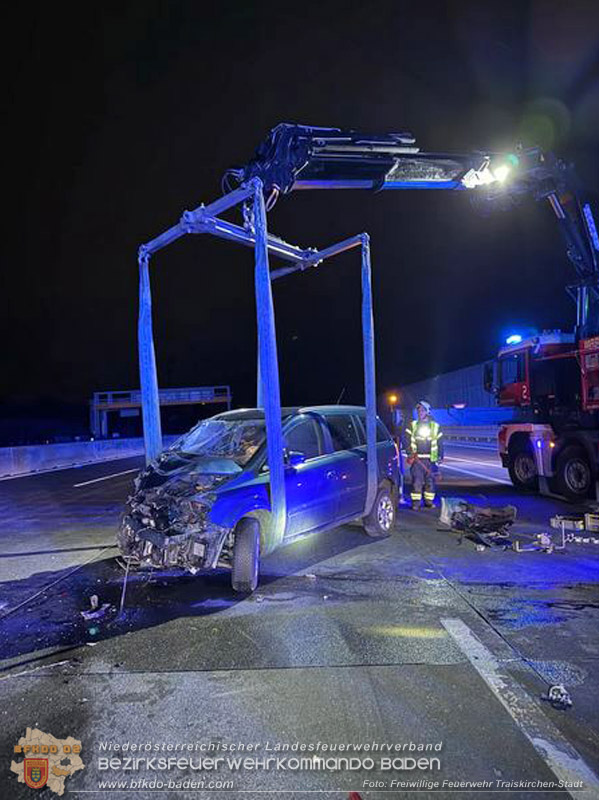 20260329_Schwerer Verkehrsunfall auf der A2 bei der Auffahrt Baden RFB S�d Foto: FF Traiskirchen-Stadt