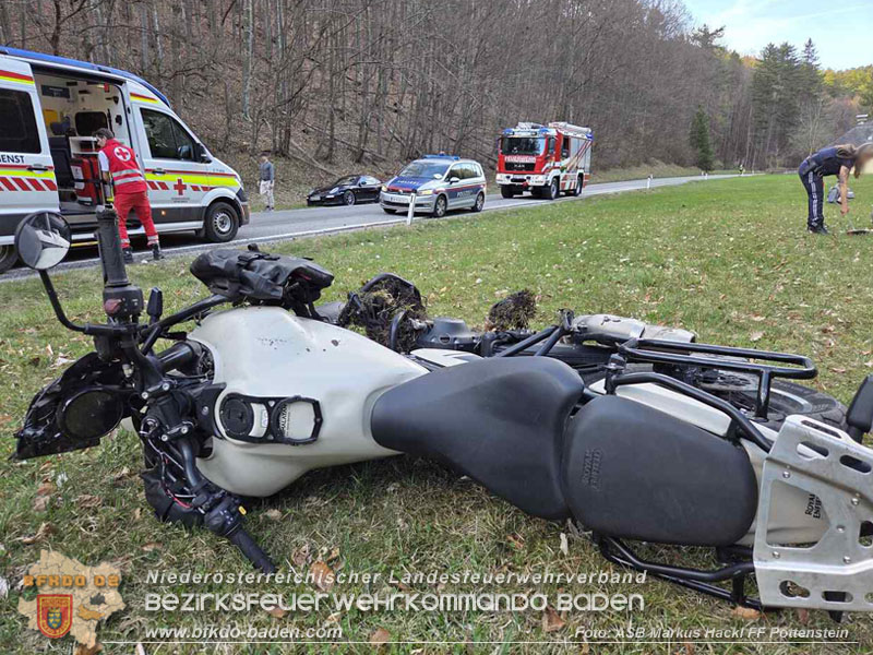 20260405_Motorradunfall auf der Landesstraße 138 Pottenstein Richtung Pernitz Foto: ASB Marksu Hackl 20260405_Motorradunfall auf der Landesstraße 138 Pottenstein Richtung Pernitz Foto: ASB Marksu Hackl