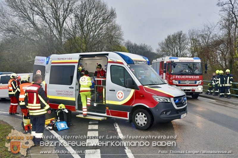 20260410_Alarmstufe T3 ausgelöst wegen Verkehrsunfall auf der L157 bei Pottendorf 20260410_Alarmstufe T3 ausgelöst wegen Verkehrsunfall auf der L157 bei Pottendorf