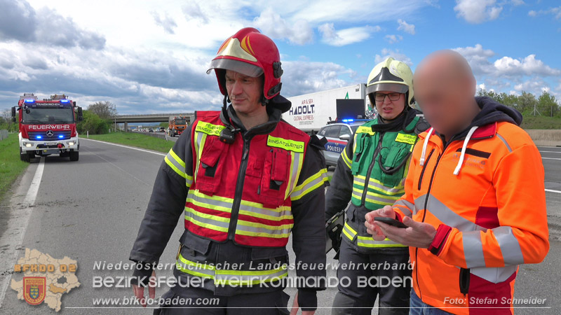 20260420_Schwerer Lkw-Unfall auf der A2 bei Traiskirchen Foto: Stefan Schneider BFKDO BADEN