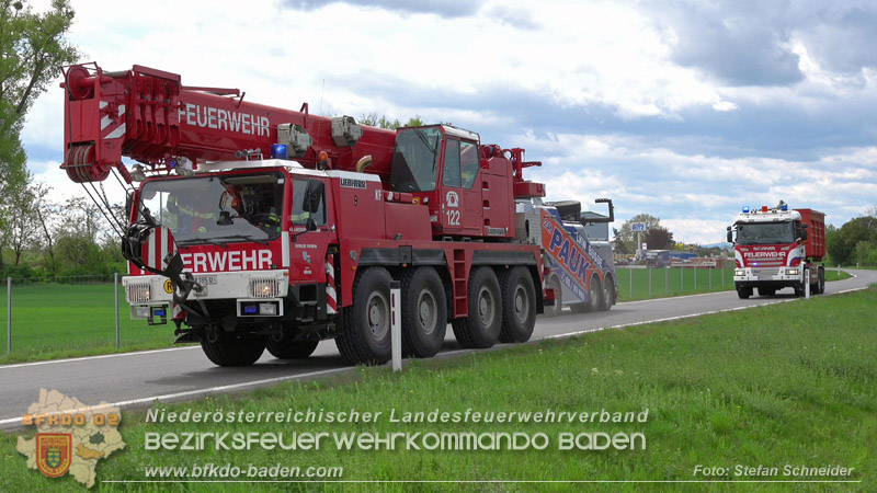 20260420_Schwerer Lkw-Unfall auf der A2 bei Traiskirchen Foto: Stefan Schneider BFKDO BADEN