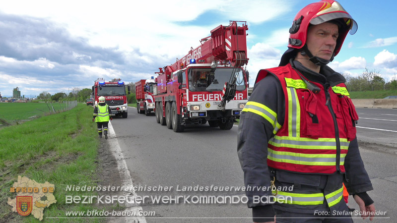 20260420_Schwerer Lkw-Unfall auf der A2 bei Traiskirchen Foto: Stefan Schneider BFKDO BADEN  20260420_Schwerer Lkw-Unfall auf der A2 bei Traiskirchen Foto: Stefan Schneider BFKDO BADEN