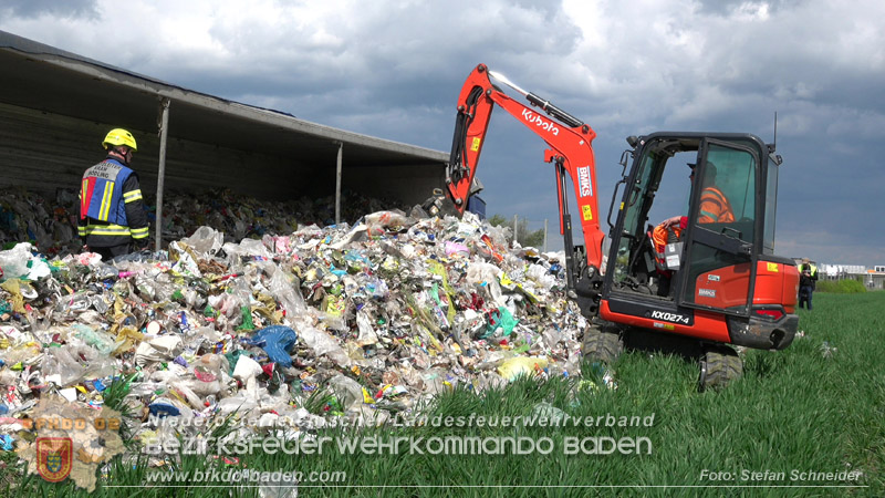 20260420_Schwerer Lkw-Unfall auf der A2 bei Traiskirchen Foto: BFKDO BADEN