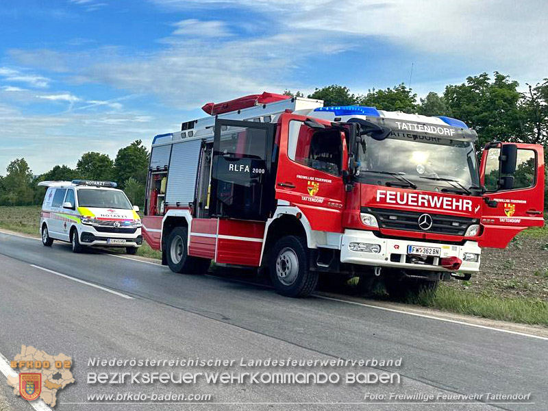 20260505_Verkehrsunfall mit drei Fahrzeugen auf der L157 bei Tattendorf  Foto: Hubert Dachauer/FF Tattendorf