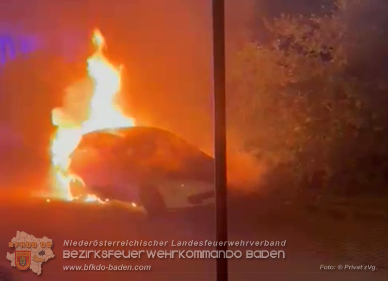 20260512_Geparktes Elektrofahrzeug f�ngt pl�tzlich in Oeynhausen Feuer  Foto: Fam. Aftka (Privat Zvg) 